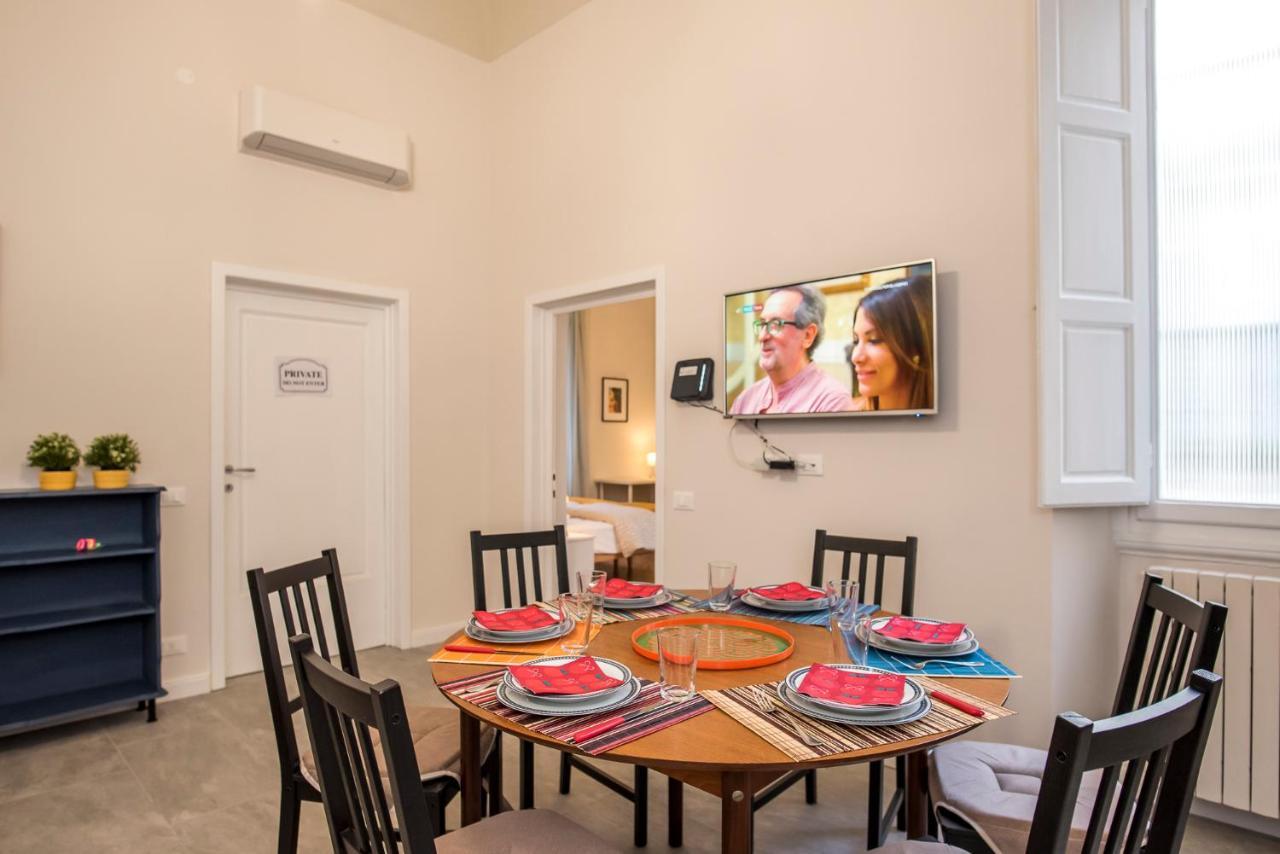 Ariento Apartment - Heart Of ฟลอเรนซ์ ภายนอก รูปภาพ